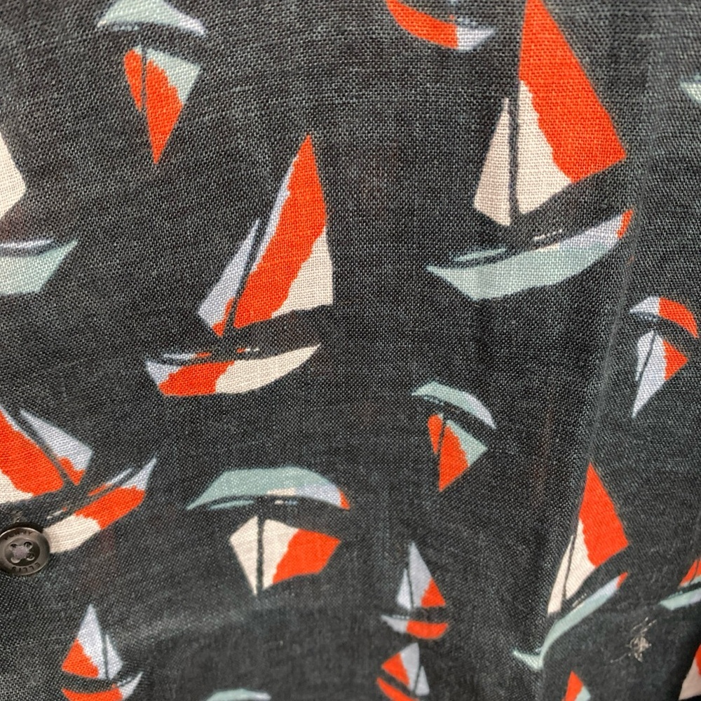 Perry Ellis 100% Linen Button Up Shirt All Over Print Sail Boats Nautical XXL - Picture 5 of 7
